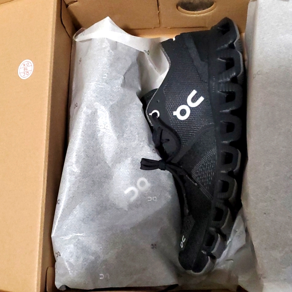 ON Cloud X Women's Running Sneakers Size 8